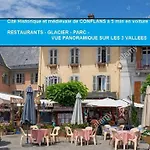 Duplex Atypique Climatise, Parking, Lit Double, Netflix, 500m Centre Albertville