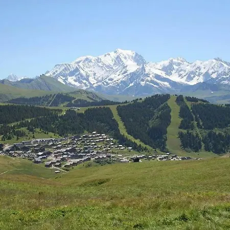 Duplex Atypique Climatise, Parking, Lit Double, Netflix, 500m Centre * Albertville